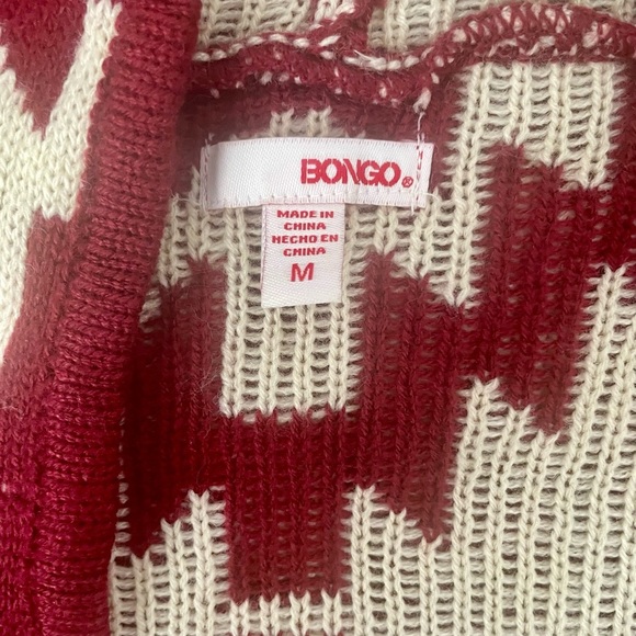 Red and White Geometric Patterned Hoodie - Picture 2 of 3